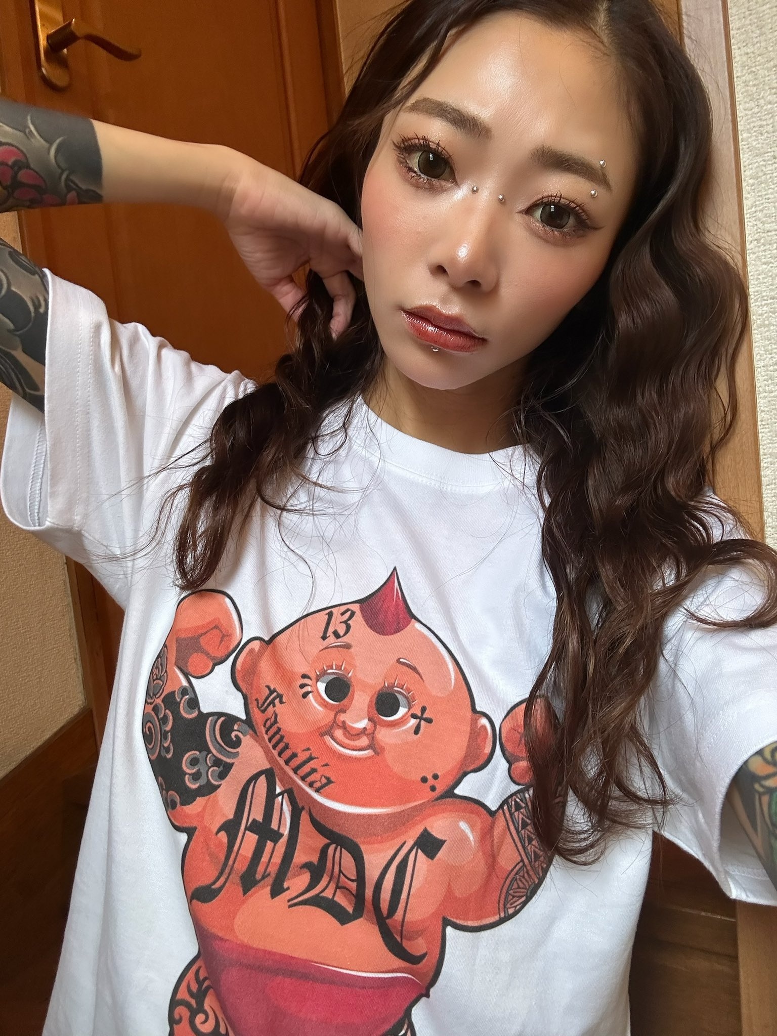 インフルエンサー【おみぃ子】さんがタトゥボウヤTシャツを着用してくれました！